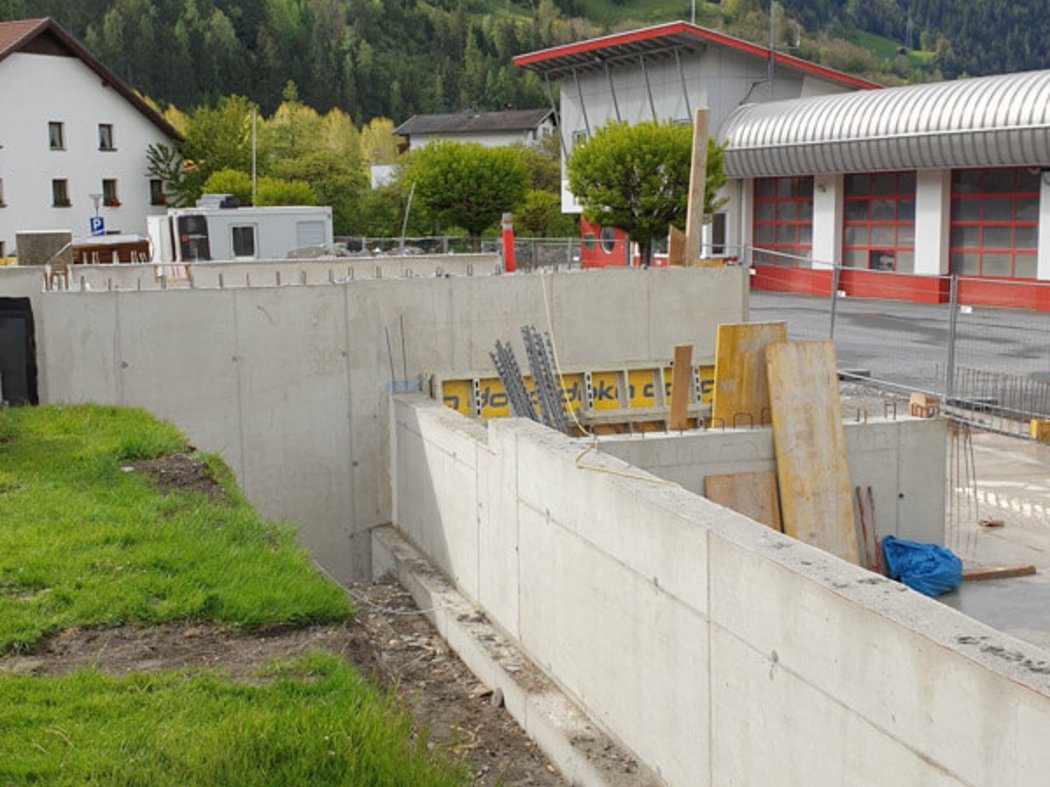 Die erste Hiobs Botschaft erreicht uns! Die erste Hiobs Botschaft erreicht uns!