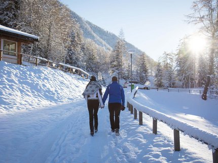 Winterurlaub in Tirol – Skispaß & Entspannung in den Alpen Winterurlaub in Tirol – Skispaß & Entspannung in den Alpen