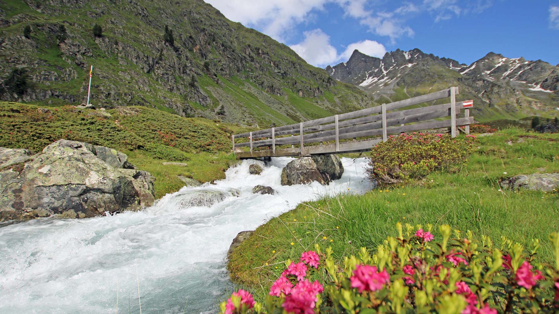 Entdecken Sie die Tiroler Bergseen. Entdecken Sie die Tiroler Bergseen.