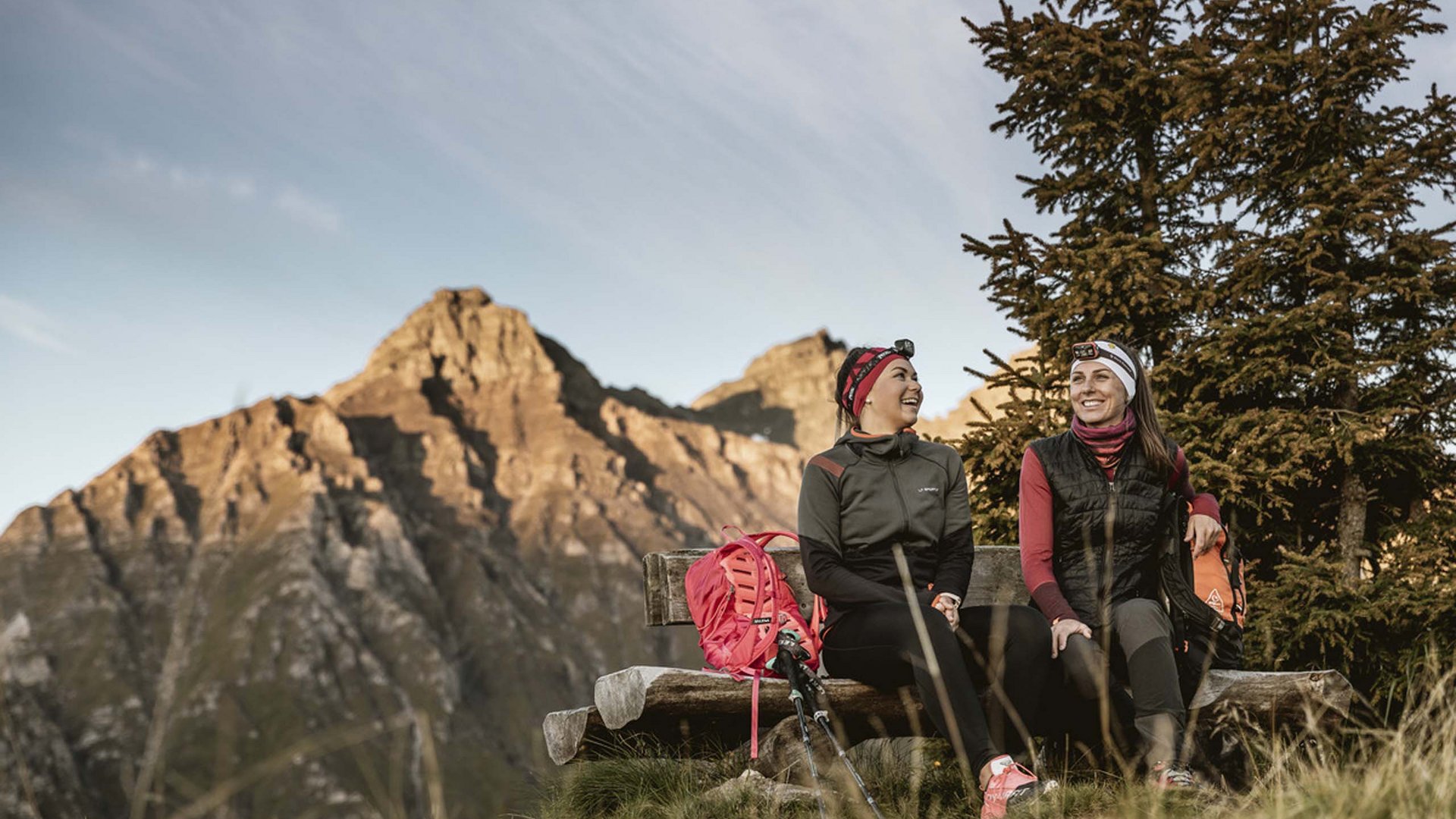 Hiking in the Tyrolean Oberland