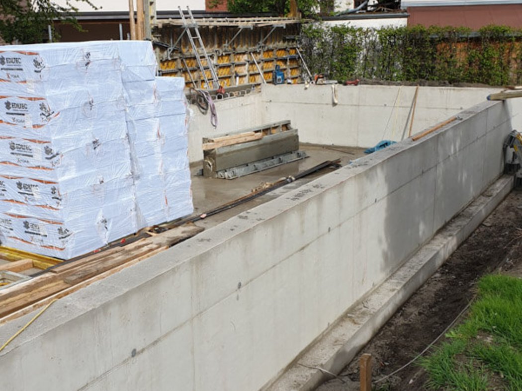 Die erste Hiobs Botschaft erreicht uns! Die erste Hiobs Botschaft erreicht uns!